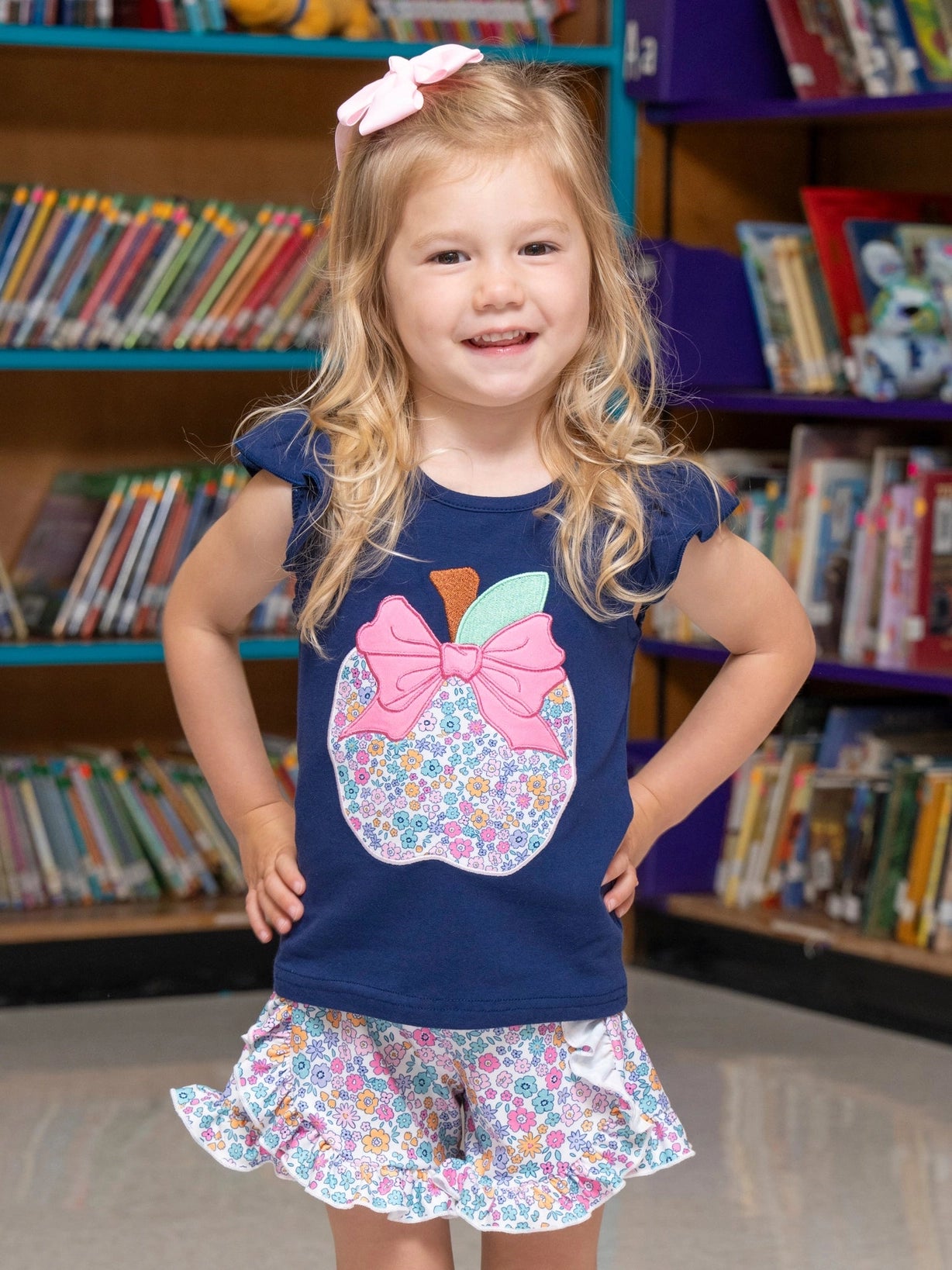 Navy and Floral Apple Set