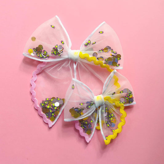 Pencil Shaker Style Hairbow