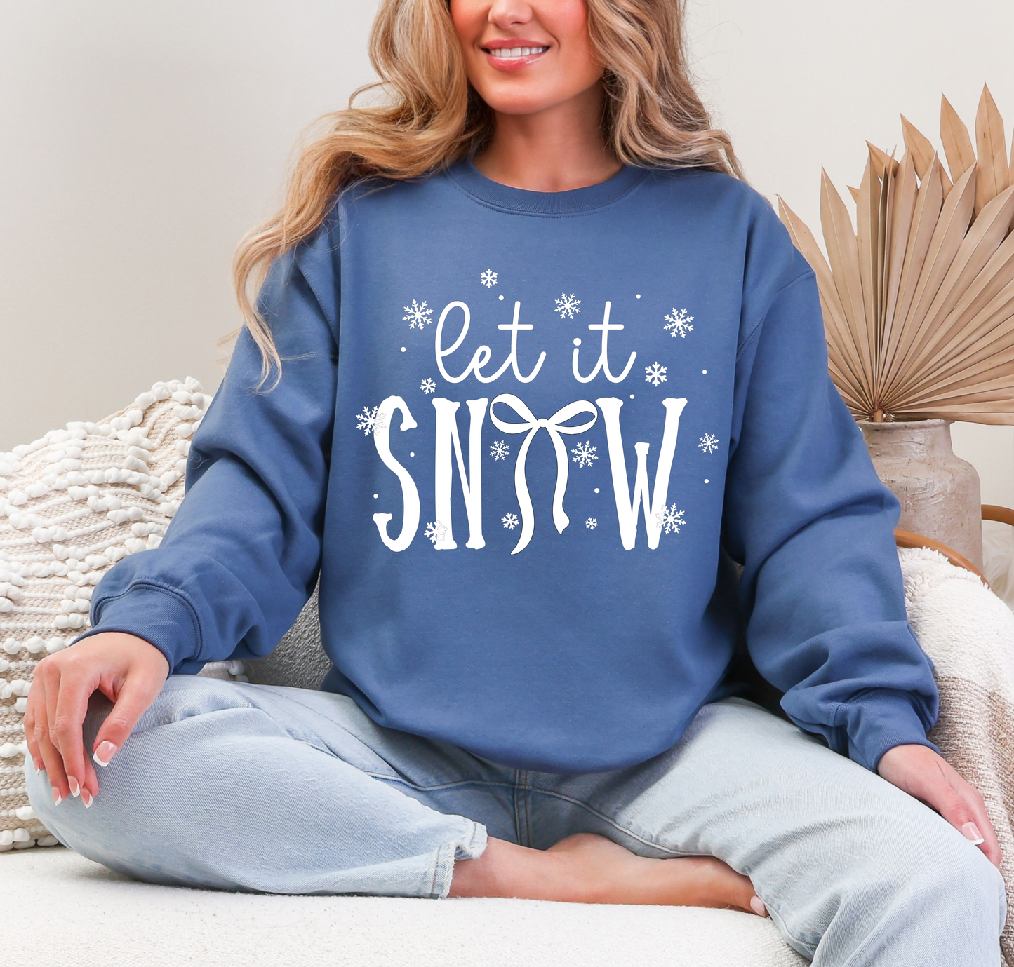 Let it Snow Bow Tee